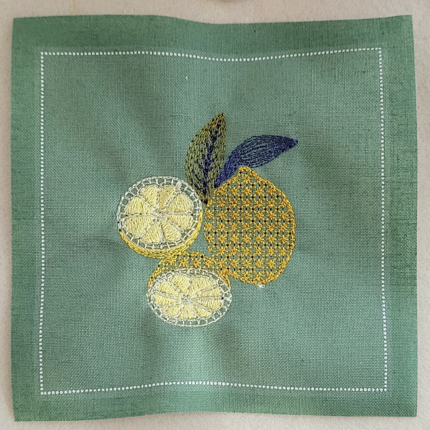 lemon cluster | *2 SIZES* EMBROIDERY FILE FOR 3x3 & 4x4 HOOP | DIGITAL DOWNLOAD FOR MACHINE EMBROIDERY